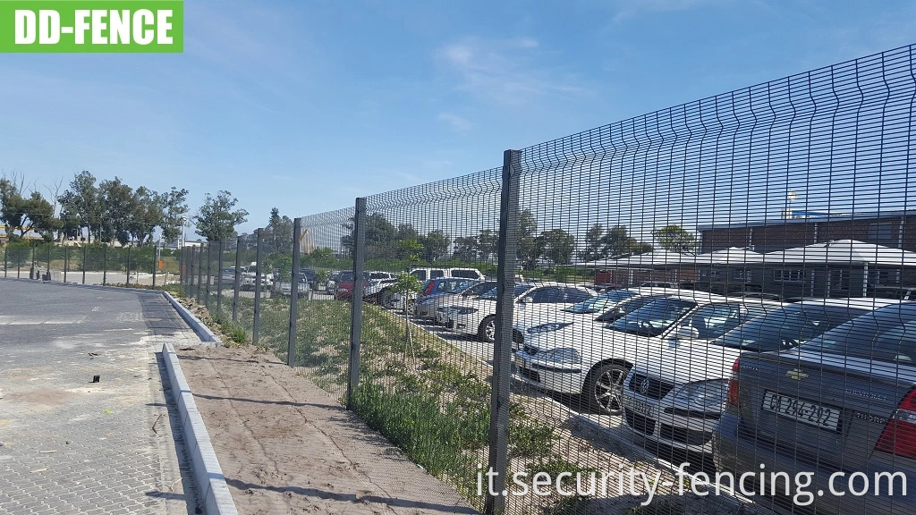 Rifincia in filo di alta sicurezza 358 Anti Climb con ISO 9001 certificato per la centrale elettrica di sicurezza del confine aeroportuale